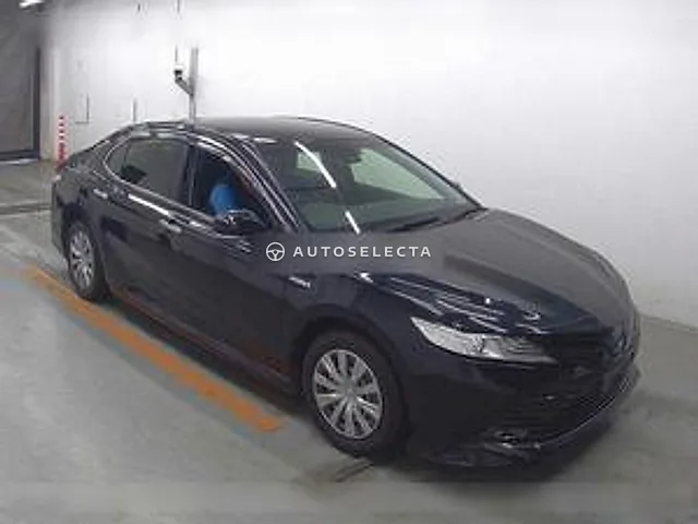 Toyota Camry 2019, auction grade 3.5