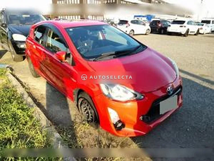 Toyota Aqua 2014, photo 1 of 1
