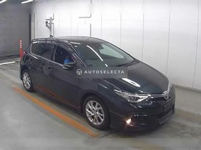 Toyota Auris 2016, auction grade 4
