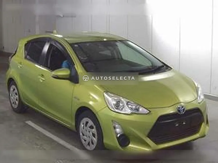 Toyota Aqua 2016, photo 1 of 1