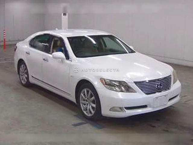 Lexus LS 2009, auction grade R