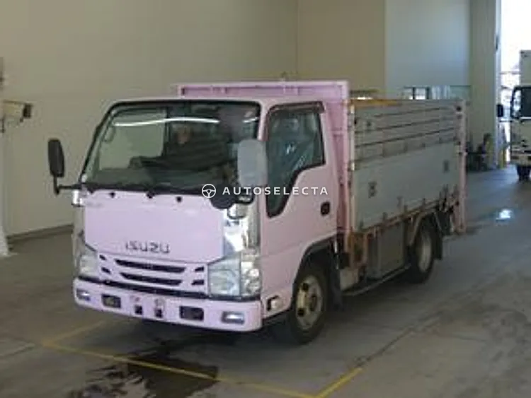 Isuzu ELF 2015, photo 1 of 1