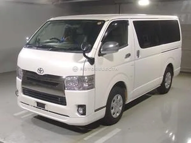 Toyota Hiace Van 2017, auction grade 4