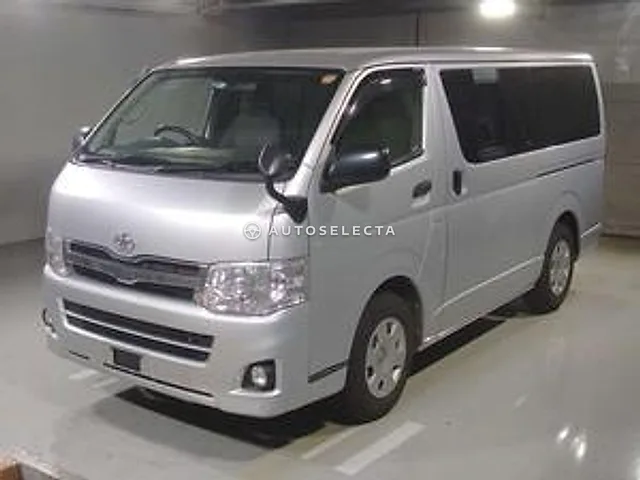 Toyota Hiace Van 2012, auction grade 3