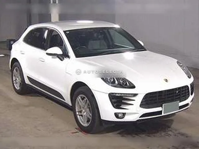 Porsche Macan 2016, auction grade 4.5