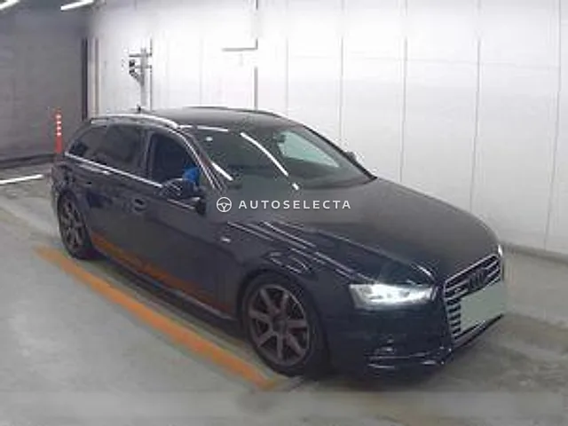 Audi A4 Avant 2014, auction grade 4