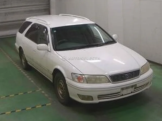Toyota Mark II Qualis 2001, auction grade 4