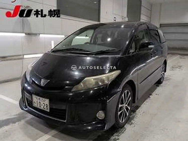 Toyota Estima 2013, photo 1 of 1