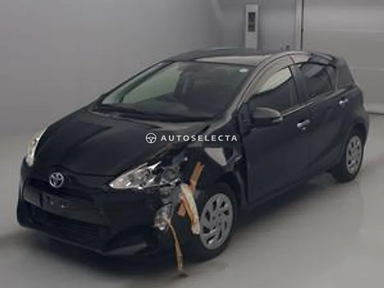Toyota Aqua 2017, photo 1 of 1