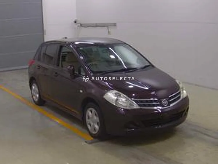 Nissan Tiida 2012, photo 1 of 1