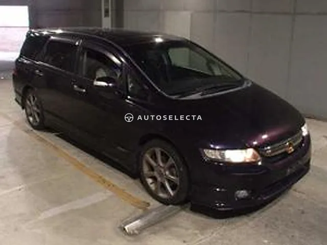 Honda Odyssey 2006, auction grade R