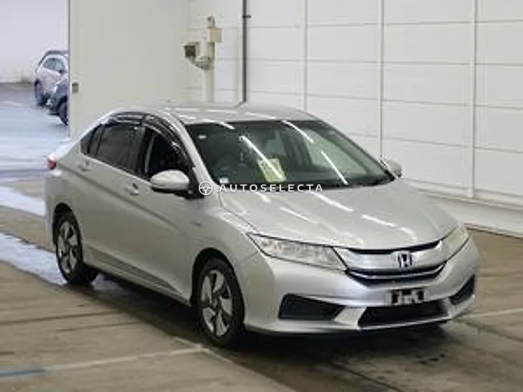 Honda Grace 2015, photo 1 of 1