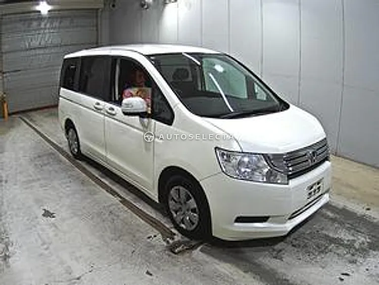 Honda Stepwgn 2012, photo 1 of 1