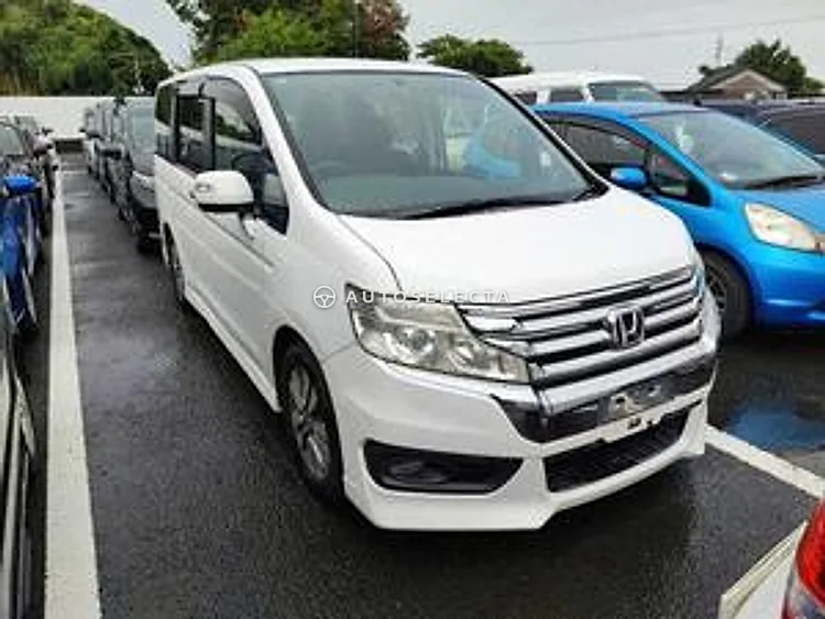 Honda Stepwgn 2014, photo 1 of 1