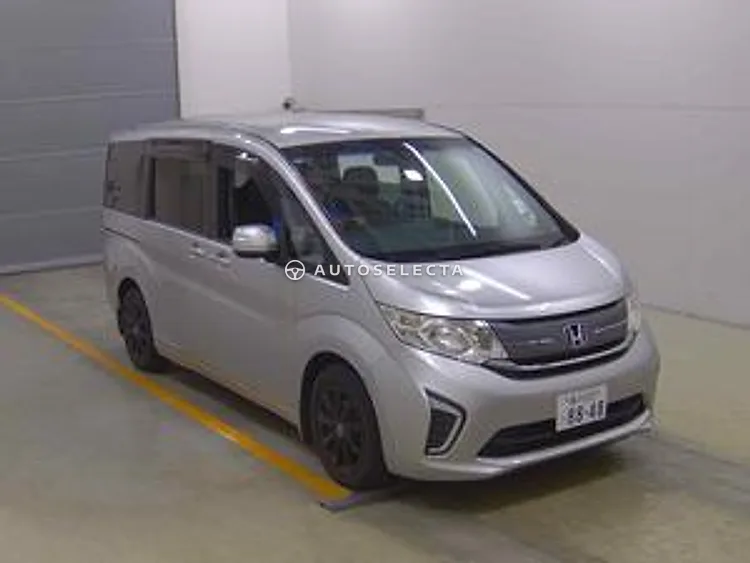 Honda Stepwgn 2015, photo 1 of 1