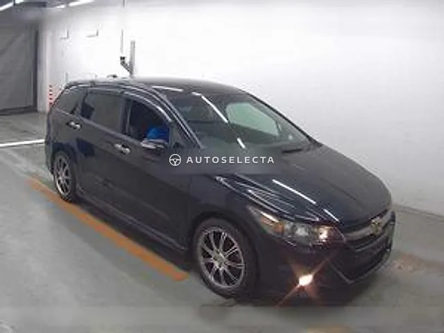 Honda Stream 2009, auction grade 3