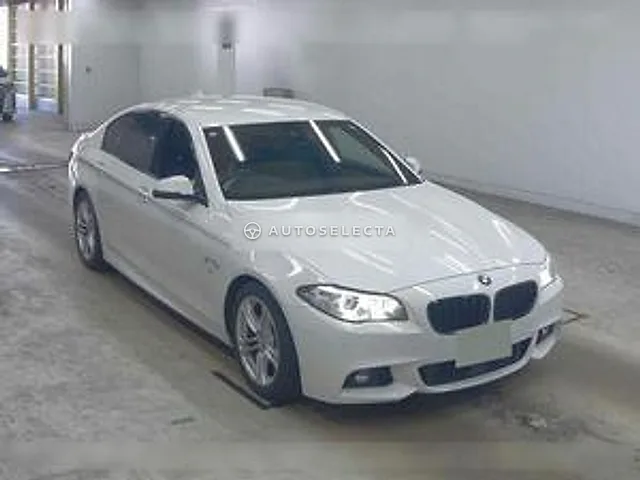 BMW 5 Series 2013, auction grade 4.5