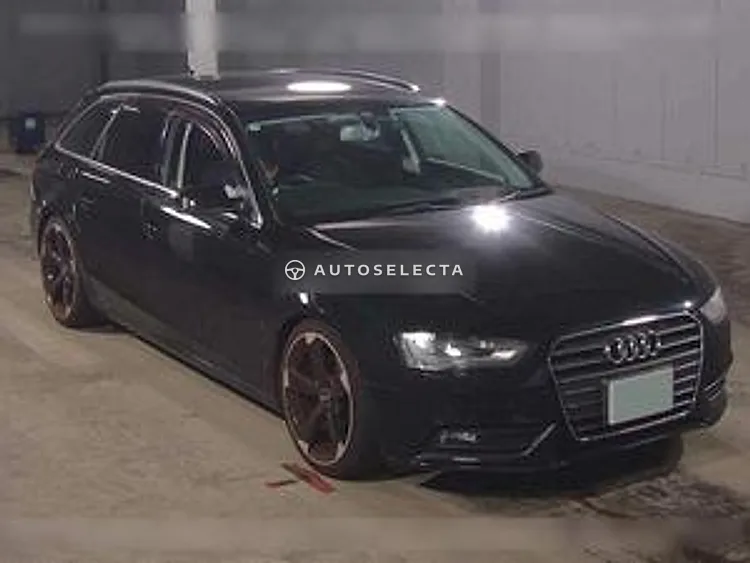 Audi A4 2012, photo 1 of 1
