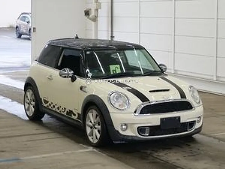 MINI 2012, photo 1 of 6