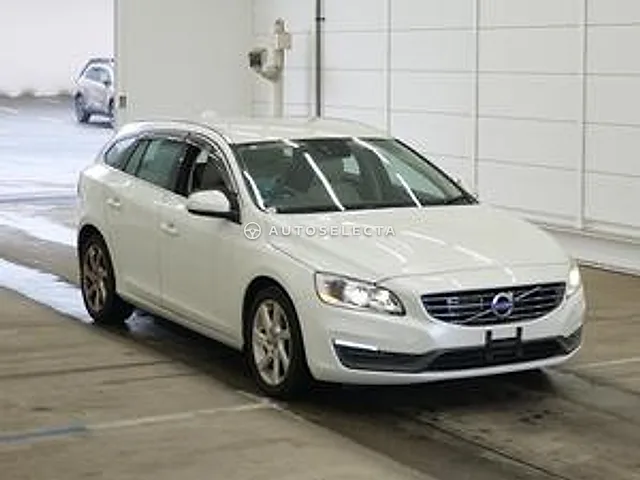 Volvo V60 2015, auction grade 3.5