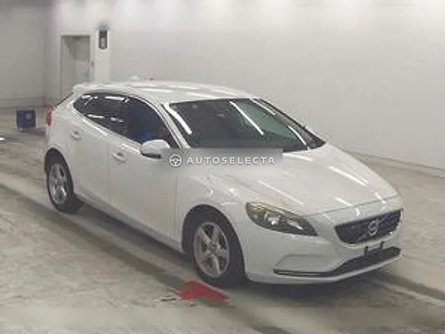 Volvo V40 2015
