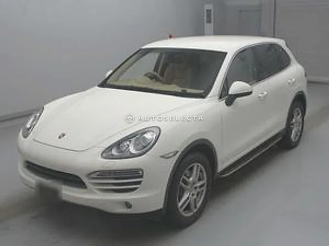 Porsche Cayenne 2010, auction grade 4