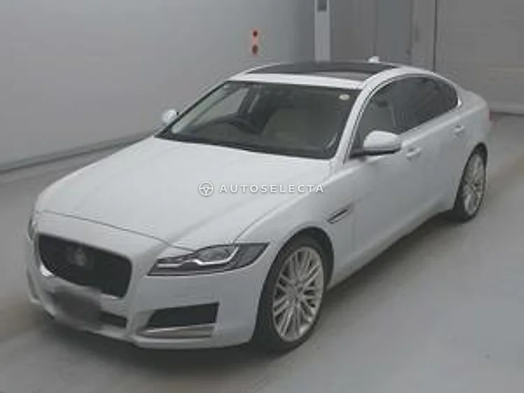 Jaguar XF 2016, photo 1 of 2