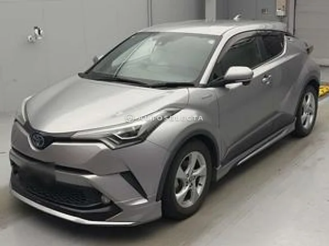Toyota C-HR 2018, auction grade 4