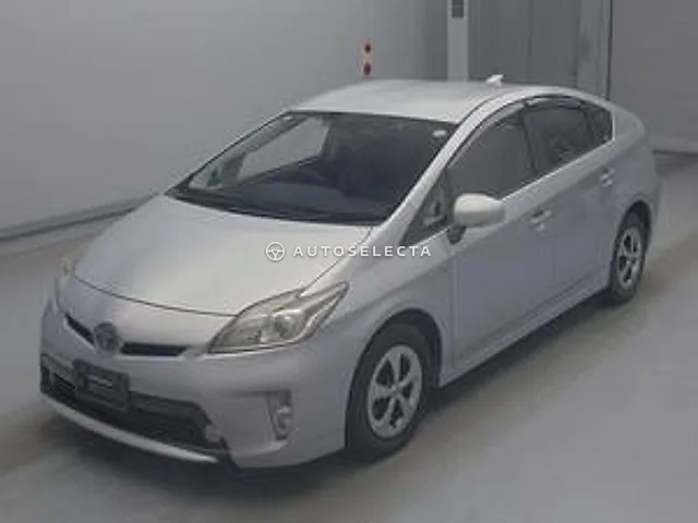 Toyota Prius 2013, auction grade R