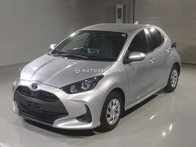 Toyota Yaris 2022, auction grade 3.5