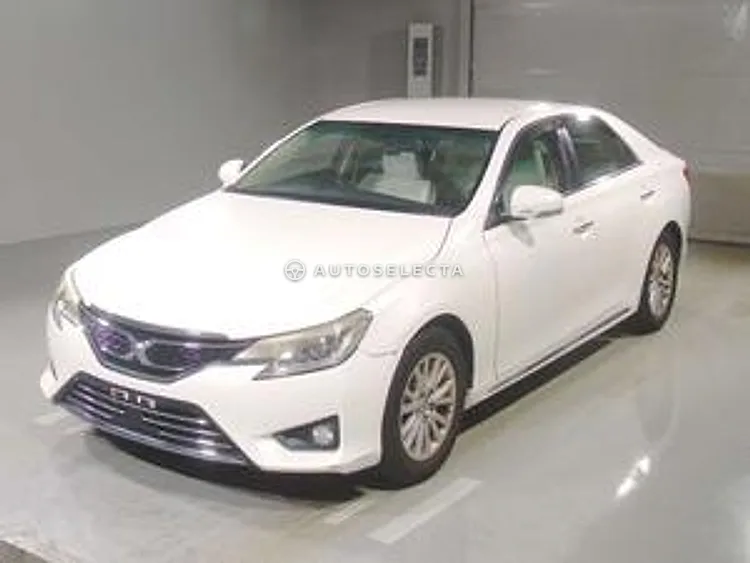 Toyota Mark X 2013, photo 1 of 1