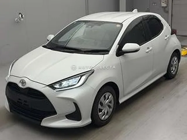 Toyota Yaris 2022, auction grade R