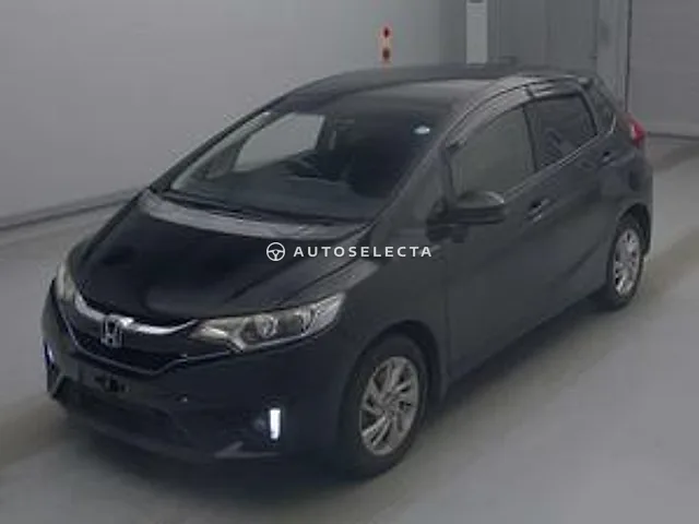 Honda Fit Hybrid 2017, auction grade R