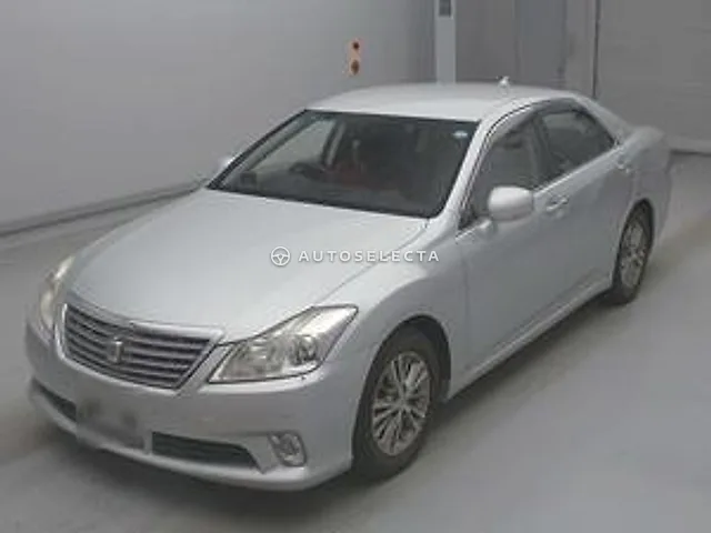 Toyota Crown 2010, auction grade 3.5