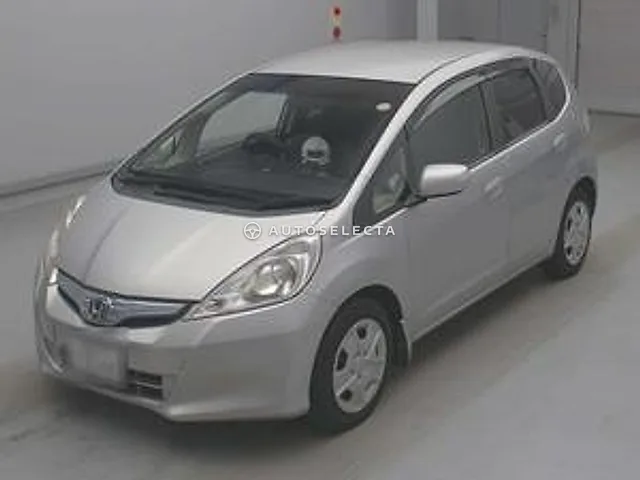 Honda Fit Hybrid 2012, auction grade 3
