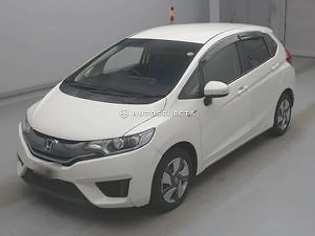 Honda Fit Hybrid 2014, auction grade 4