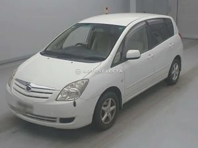 Toyota Corolla Spacio 2005, auction grade 3.5