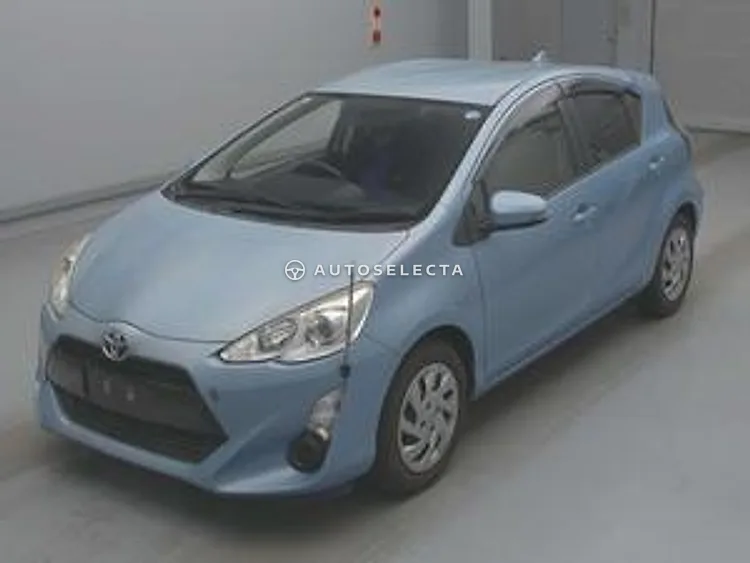 Toyota Aqua 2015, photo 1 of 1