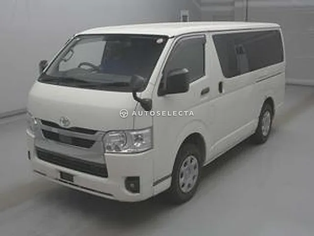 Toyota Hiace Van 2022, auction grade R