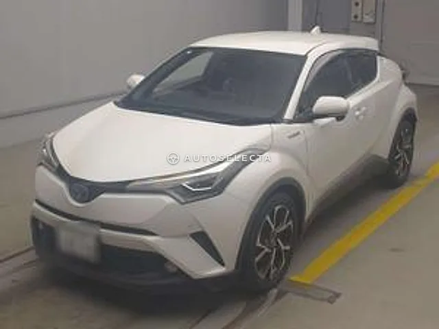 Toyota C-HR 2017, auction grade 4