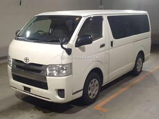 Toyota Hiace Van 2018, auction grade RA