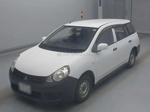 Mitsubishi Lancer Cargo 2016, auction grade RA