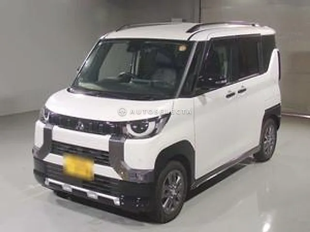 Mitsubishi Delica Mini 2025, auction grade 5