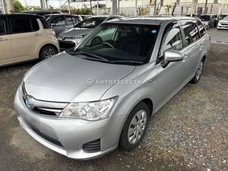 Toyota Corolla Fielder 2015, photo 1 of 1
