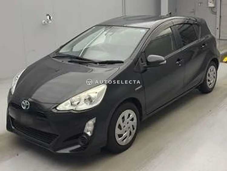 Toyota Aqua 2016, photo 1 of 1