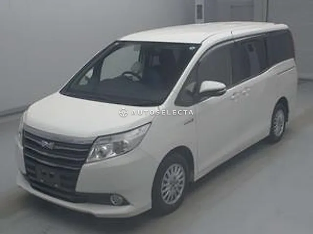 Toyota Noah 2014, auction grade R