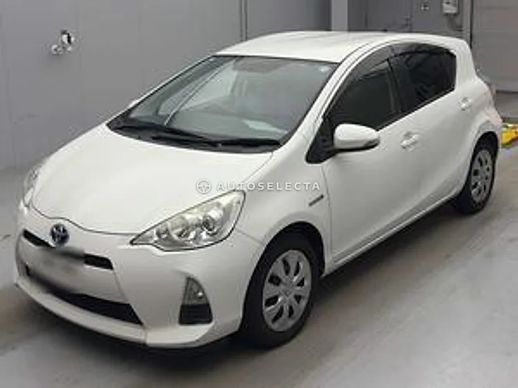 Toyota Aqua 2014, photo 1 of 1