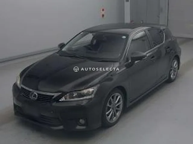 Lexus CT 2013, auction grade 3.5