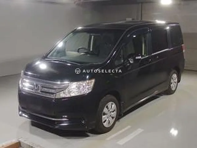 Honda Stepwgn 2013, auction grade 4
