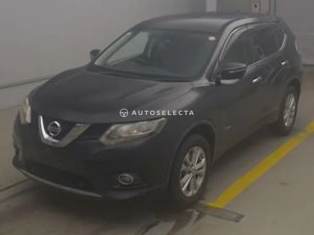 Nissan X-Trail 2016, auction grade 3.5